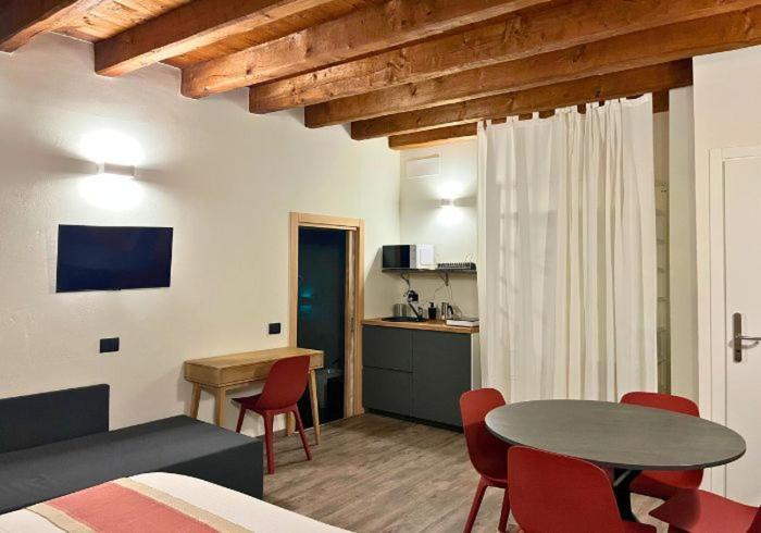 Апартаменты Annama Coliving Брешия Экстерьер фото